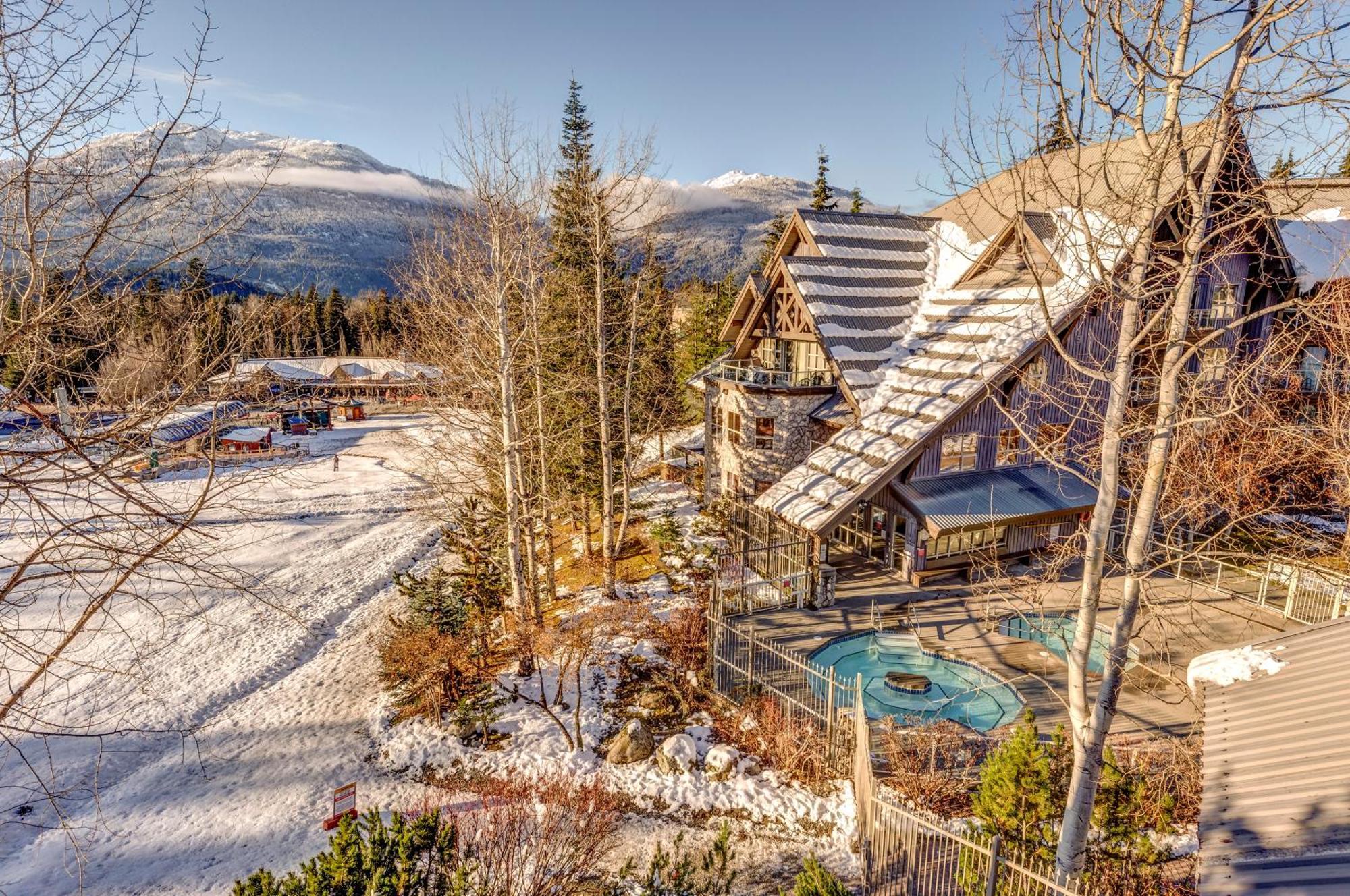 The Lookout Penthouse // A Luxe Suite In Whistler Exterior photo